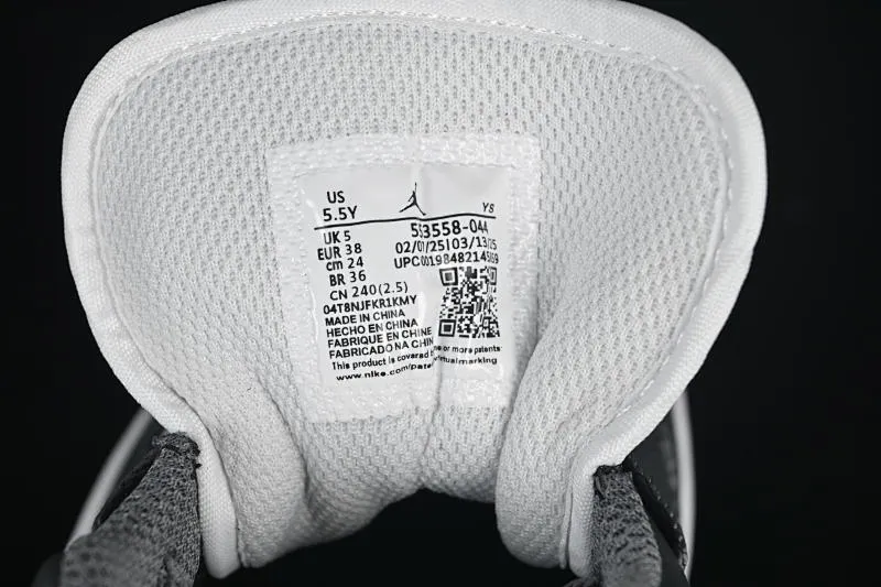 All categories Air Jordan Jordan series basketball shoes Air Jordan 1 Low Air Jordan 1 Low AJ1 Joe 1 white and gray color low-top cultural and casual sneakers 553558-044